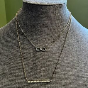 🍭6/$30 Double strand infinity and rhinestone studded bar necklace